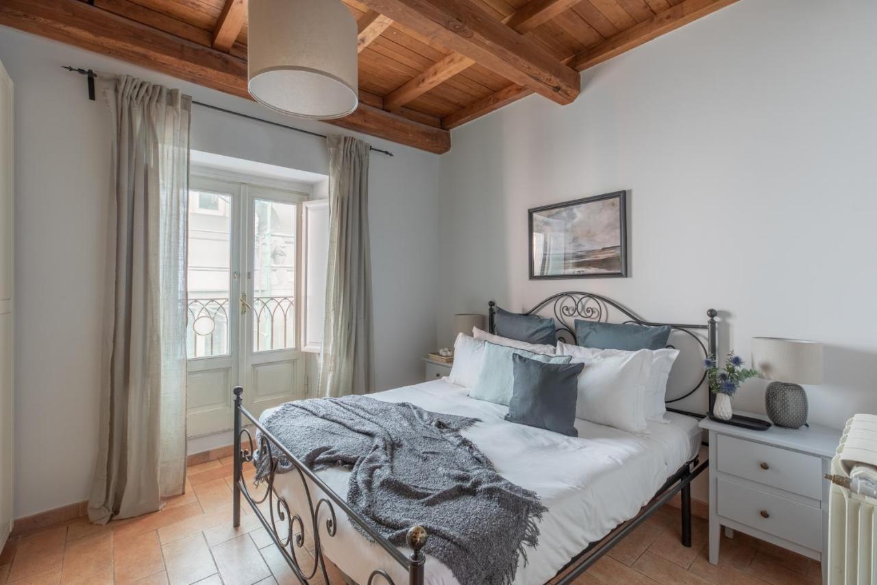Iflat Charming Apartment Near Piazza Venezia Rome Exterior photo